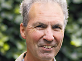 Dr Alexander Mayer